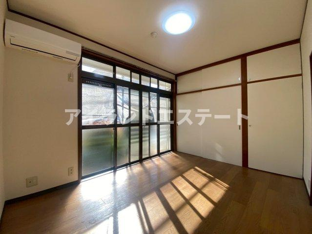 ハイム清芳　宅配BOX　陽当たり良好　バストイレ別の内装