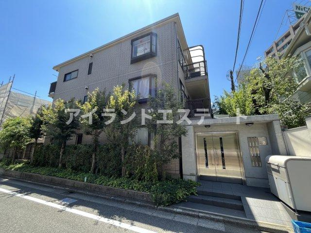 ヴィク駒沢　駅近　専用庭　角部屋の外観