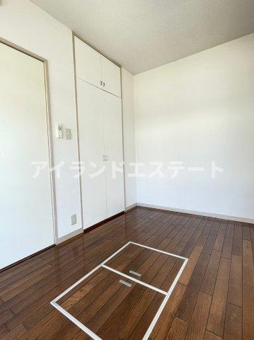 コート駒沢公園　出窓　通風良好　乾燥機付きの内装