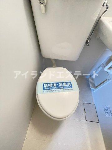 コート駒沢公園　出窓　通風良好　乾燥機付きのトイレ