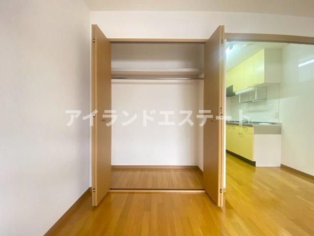 スターヴァレイサンク　独立洗面台　二人入居相談可　ネット無料の収納