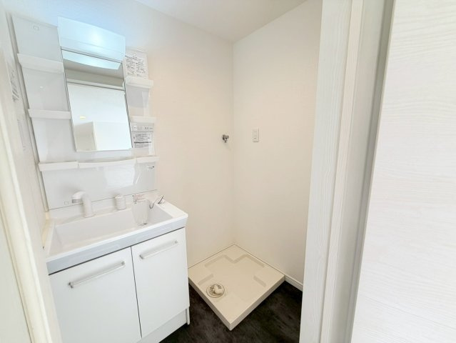 デ・クメール　リバーⅠの洗面所|※同物件同室タイプの写真でございます※現況を優先します※