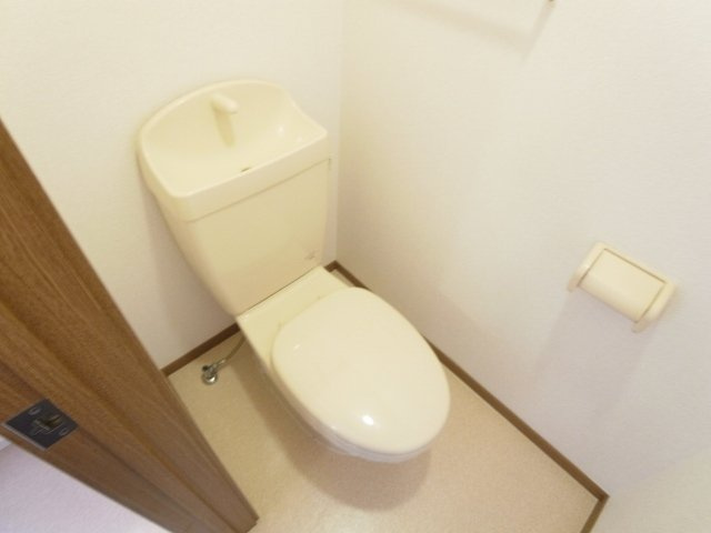 ブリックハウスのトイレ|シンプルで使いやすいトイレです