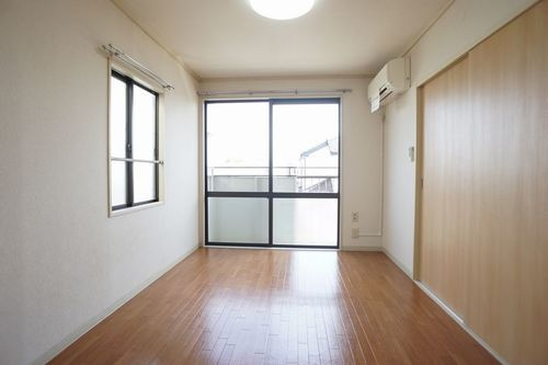 【洋室】 | フローラル　パレス　Ａ