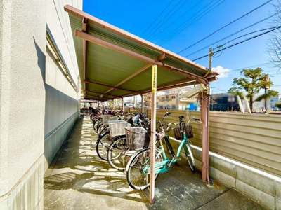 【その他】 | ハイツみどり木 | 【クロス張り替えます】綺麗な壁紙で部屋が明るく見えて気持ちも明るくなりますね♪