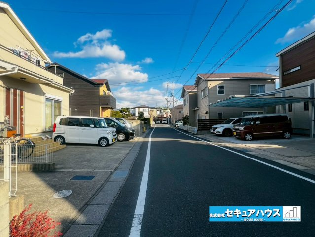 【中古建て】東海市名和町向イ山の前面道路含む現地写真|事前予約にて現地ご見学いただけます！お気軽にお問い合わせください♪
■株式会社　セキュアハウス■
住宅ローンに強く、知識、経験豊富なスタッフ在籍
お客様に寄り添い、ご成約後もサポート致します。