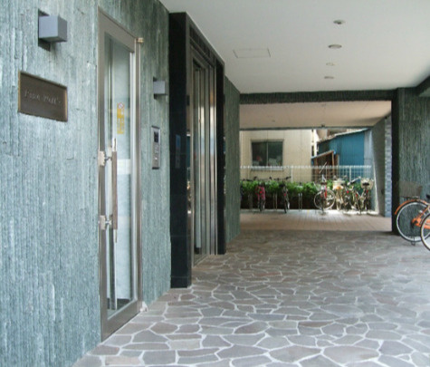 Pine Well’sのエントランス