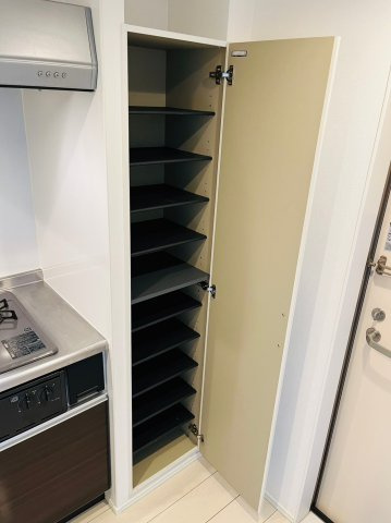 仲介手数料0円！！VIVACEの収納