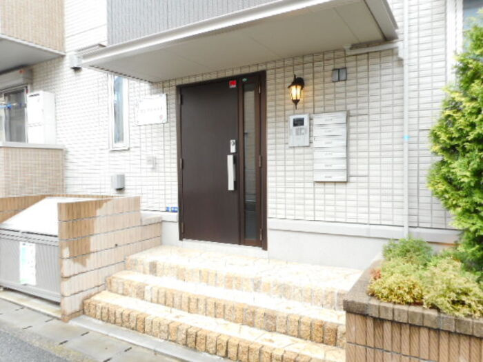 コンフォートⅠのエントランス