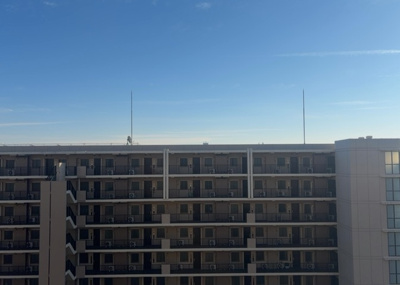 【展望】 | オハナ淵野辺ガーデニアシーズンレジデンス棟 | 眺望の良さを楽しめるダイニングキッチンで家族団らんの時間を過ごしてはいかがでしょうか。バルコニーから見える景色を家族で眺める時間は、時間が経つのを忘れてしまいそうですね。是非、現地を見に行きましょう！