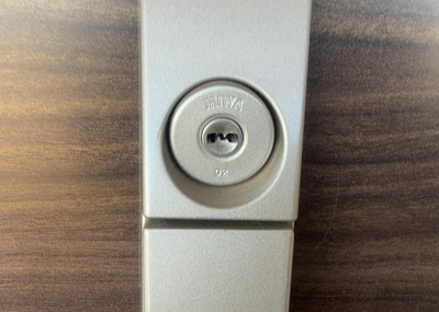 【防犯設備】 | オハナ淵野辺ガーデニアシーズンレジデンス棟 | 当然のことではありますが、オートロックやセンサーライト、ホームセキュリティーなどの防犯設備があれば、小さいお子様がいるご家庭も安心ですよね！まず物件購入の際は、防犯設備もチェックするようにしましょう。