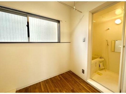 Bright and Fan Terraceの洗面所