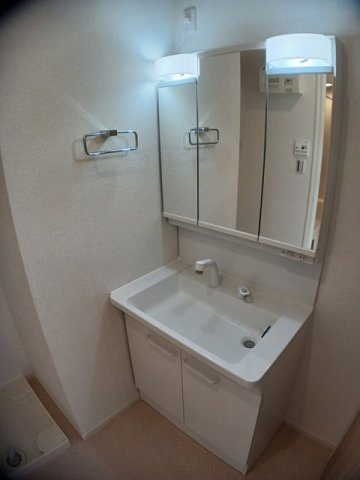 ヴィラ　ＴプラスＨ　Ⅰ　　 刈谷市近郊の賃貸はクラスホーム刈谷店の洗面所|脱衣スペースもあります