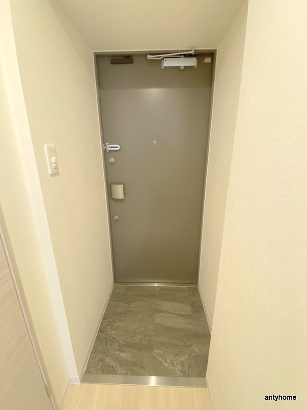 LaCASA玉造　仲介手数料無料の玄関