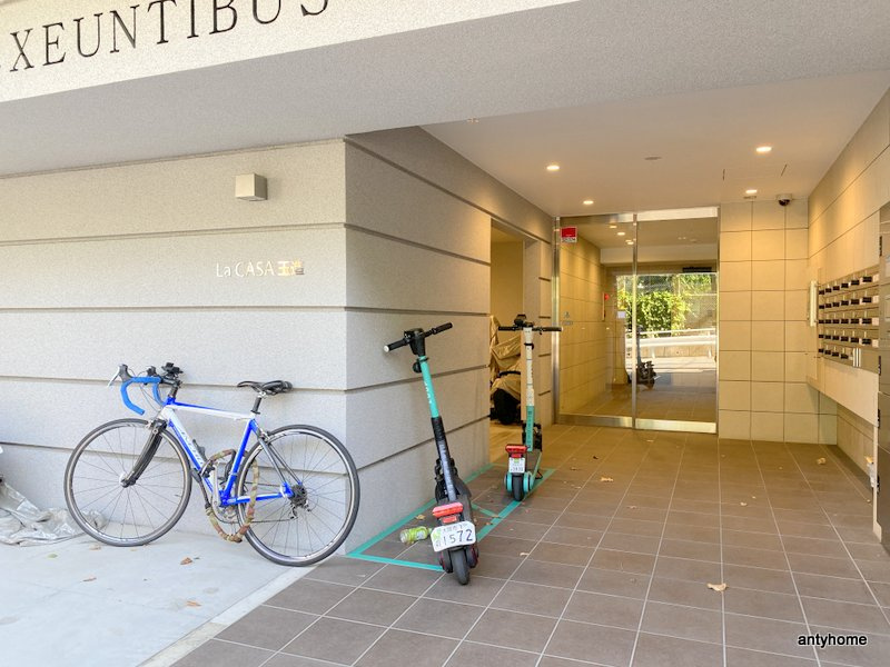 LaCASA玉造　仲介手数料無料のエントランス