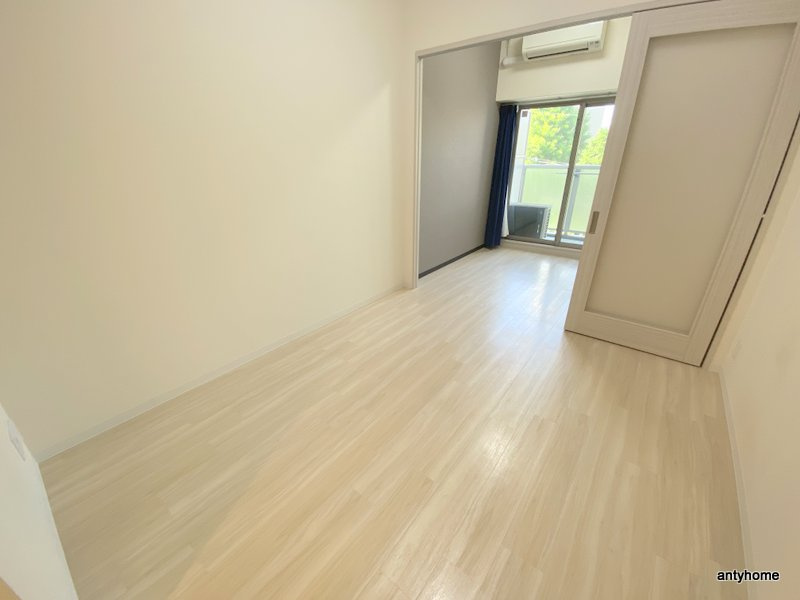 LaCASA玉造　仲介手数料無料の居間・リビング