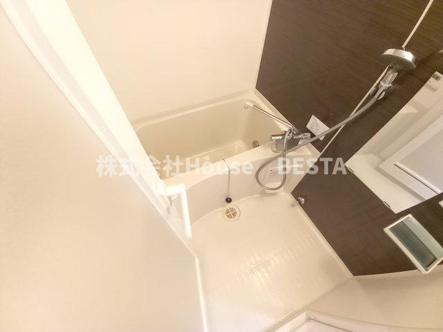 レン元町駅前の浴室