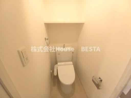 レン元町駅前のトイレ