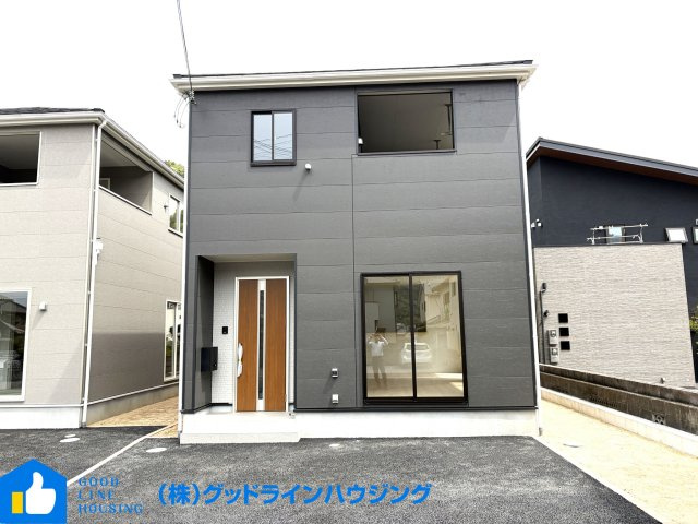 クレイドルガーデン郷瀬町第2　3号棟の外観|南側のお庭が魅力です