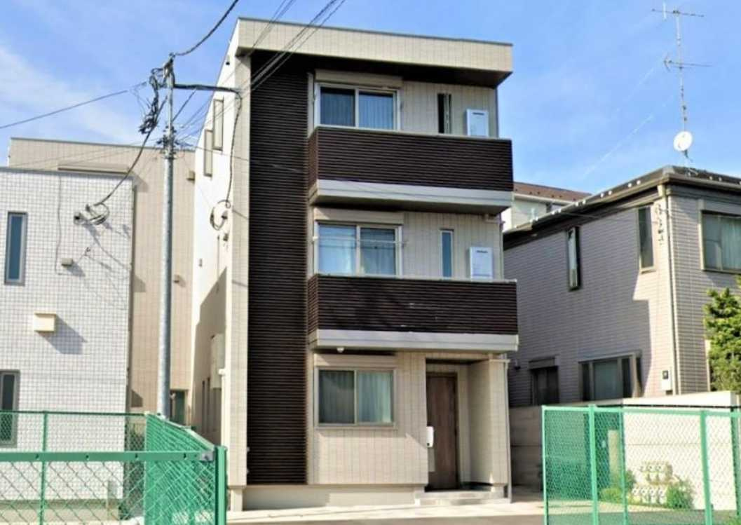 テラス312　築浅　ネット無料　メゾネット