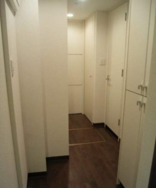 杉並区高円寺北２丁目の賃貸マンションの玄関