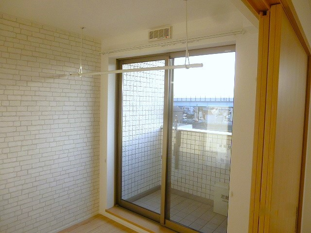 Ｆｒａｎｋｌｉｎ　Ａｖｅ．