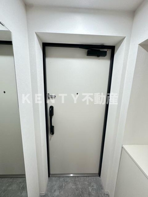 【玄関】 | ＣＯＣＯＣＵＢＥ鵜の木 | ゆったりとした玄関です