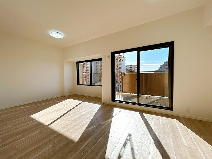 コープ野村新安城D棟の居間・リビング