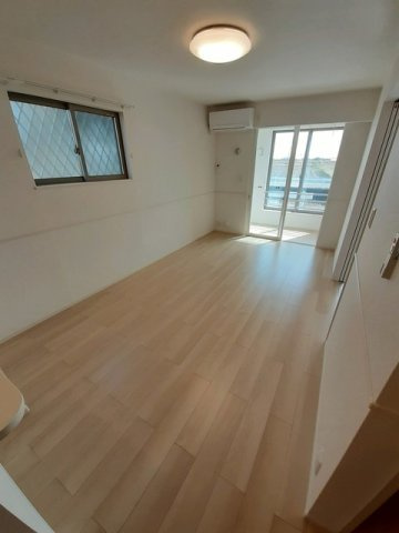 ミルブリーゼ　　 刈谷市近郊の賃貸はクラスホーム刈谷店の居間・リビング|こちらの居間で趣味の時間をお楽しみください