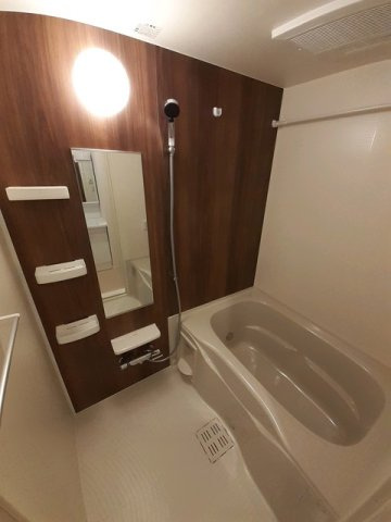 ミルブリーゼ　　 刈谷市近郊の賃貸はクラスホーム刈谷店の浴室|ゆったり過ごせるお風呂です