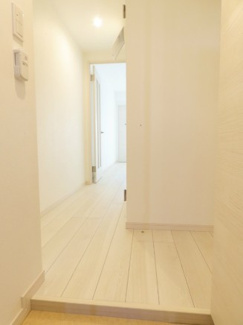 【玄関】 | リブリ・レジデンス三ノ輪