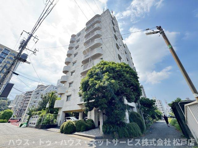 フローラル松戸の外観