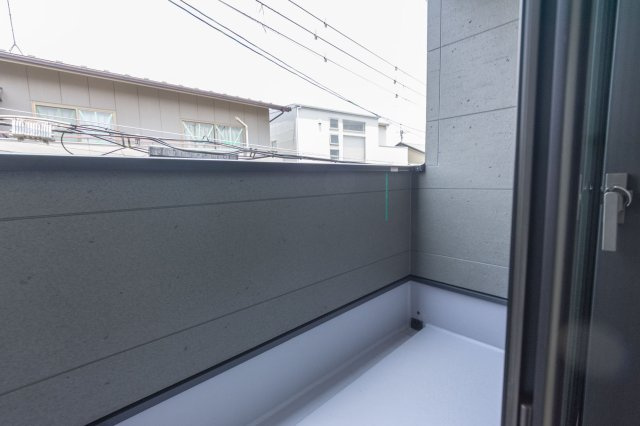 草津市矢橋町1号地　新築戸建のバルコニー