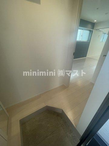 ハーモニーテラス弁天町の玄関