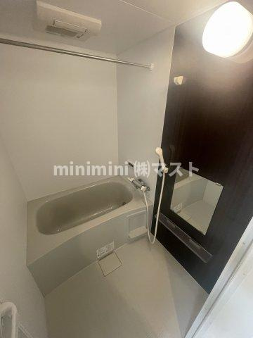 ハーモニーテラス弁天町の浴室