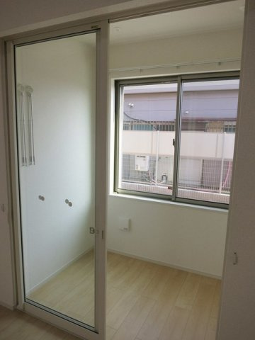 ブルー　スカイ　　 刈谷市近郊の賃貸はクラスホーム刈谷店の内装|明るい色調の室内です