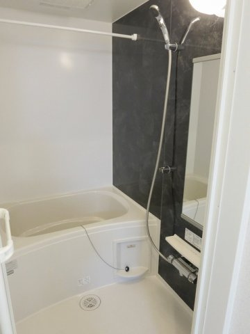 ブルー　スカイ　　 刈谷市近郊の賃貸はクラスホーム刈谷店の浴室|お風呂で日々の疲れを落としましょう