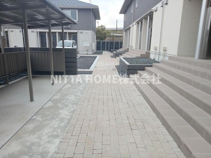 グレーシアタウン木崎　Ｂ棟のロビー|エントランスです◇