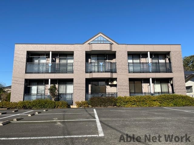 セレーノ（鹿嶋市）の駐車場|駐車場スペース