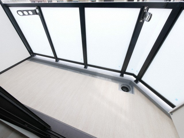 Ｗｉｌｌｏｗｓ　ｎａｍｂａｍｉｎａｍｉＩＩのバルコニー