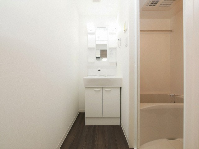 Ｗｉｌｌｏｗｓ　ｎａｍｂａｍｉｎａｍｉＩＩの独立洗面台