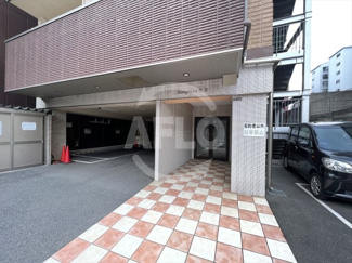 【エントランス】 | シャングリラ生玉 | シャングリラ生玉　エントランス