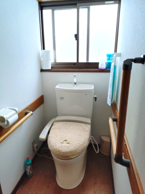 日野郡日野町別所中古戸建のトイレ|トイレになります。
綺麗に使用されております。
