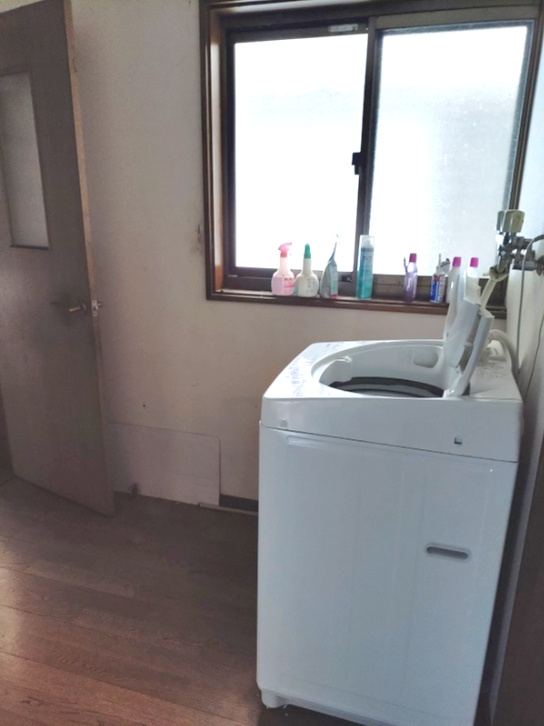 日野郡日野町別所中古戸建の浴室|浴室となっております。