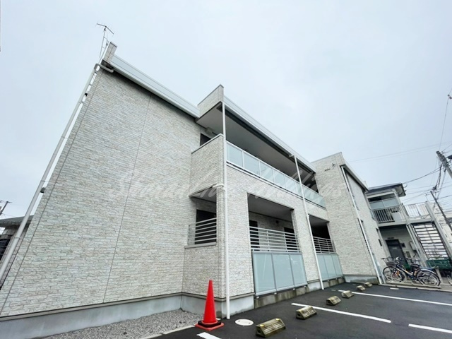 藤沢市辻堂元町３丁目のアパートの外観|おしゃれな外観です♪