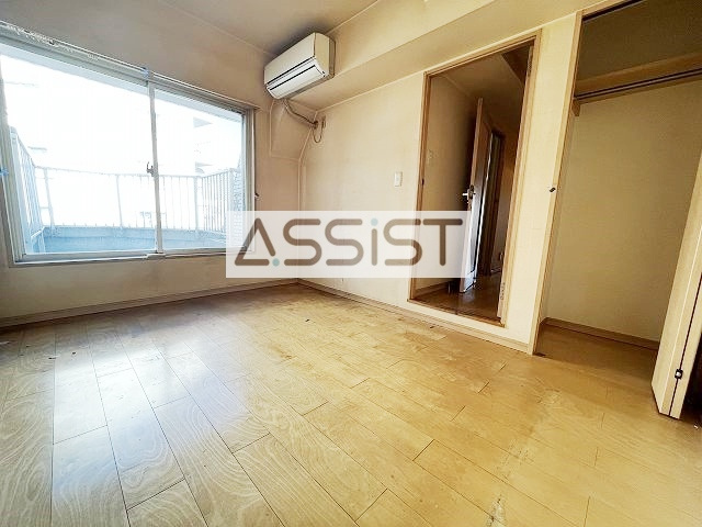 ルミネ五反田の居間・リビング