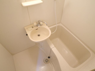 【浴室】 | インベスト大森北