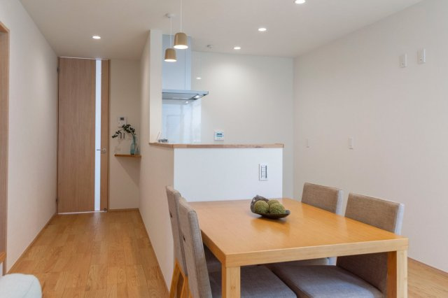 草津市矢橋町2号地　新築戸建の居間・リビング