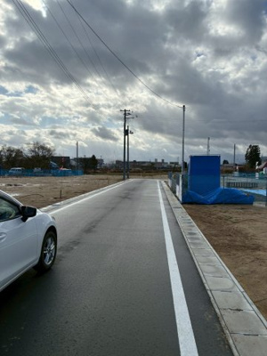 【前面道路含む現地写真】 | 米沢市中田町　売地①