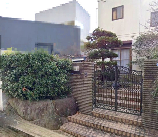 東灘区西岡本7丁目の玄関|住まいに上質な顔を演出する門扉
